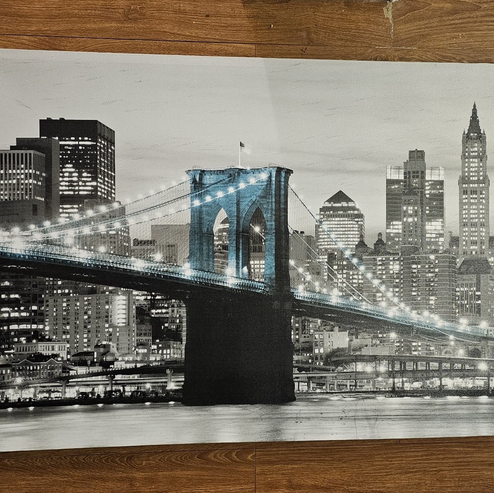 Brooklyn Bridge NYC Canvas Wall Art – 39.5" x 27.5"
